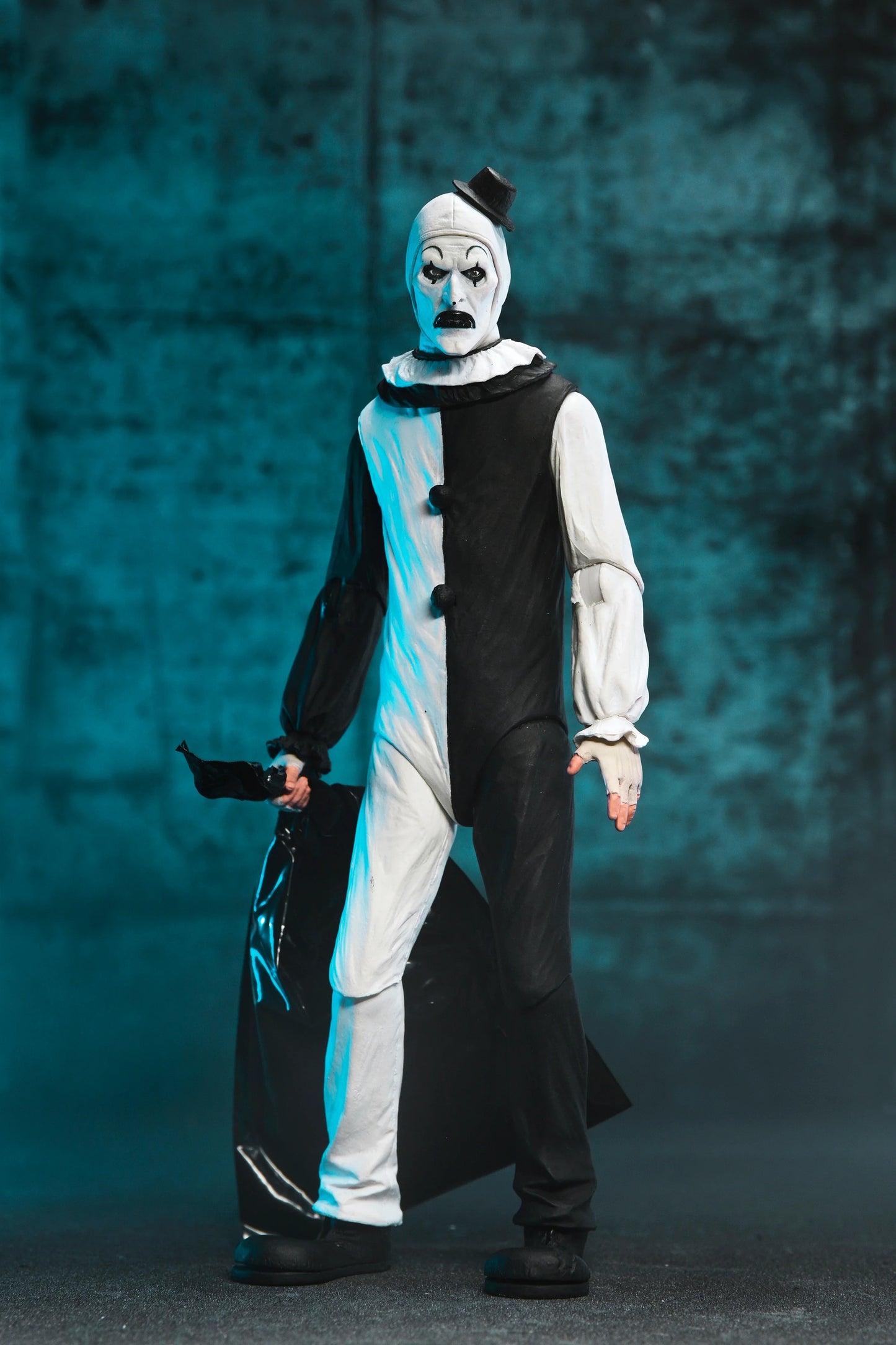 NECA Terrifier Art the Clown Action Figure