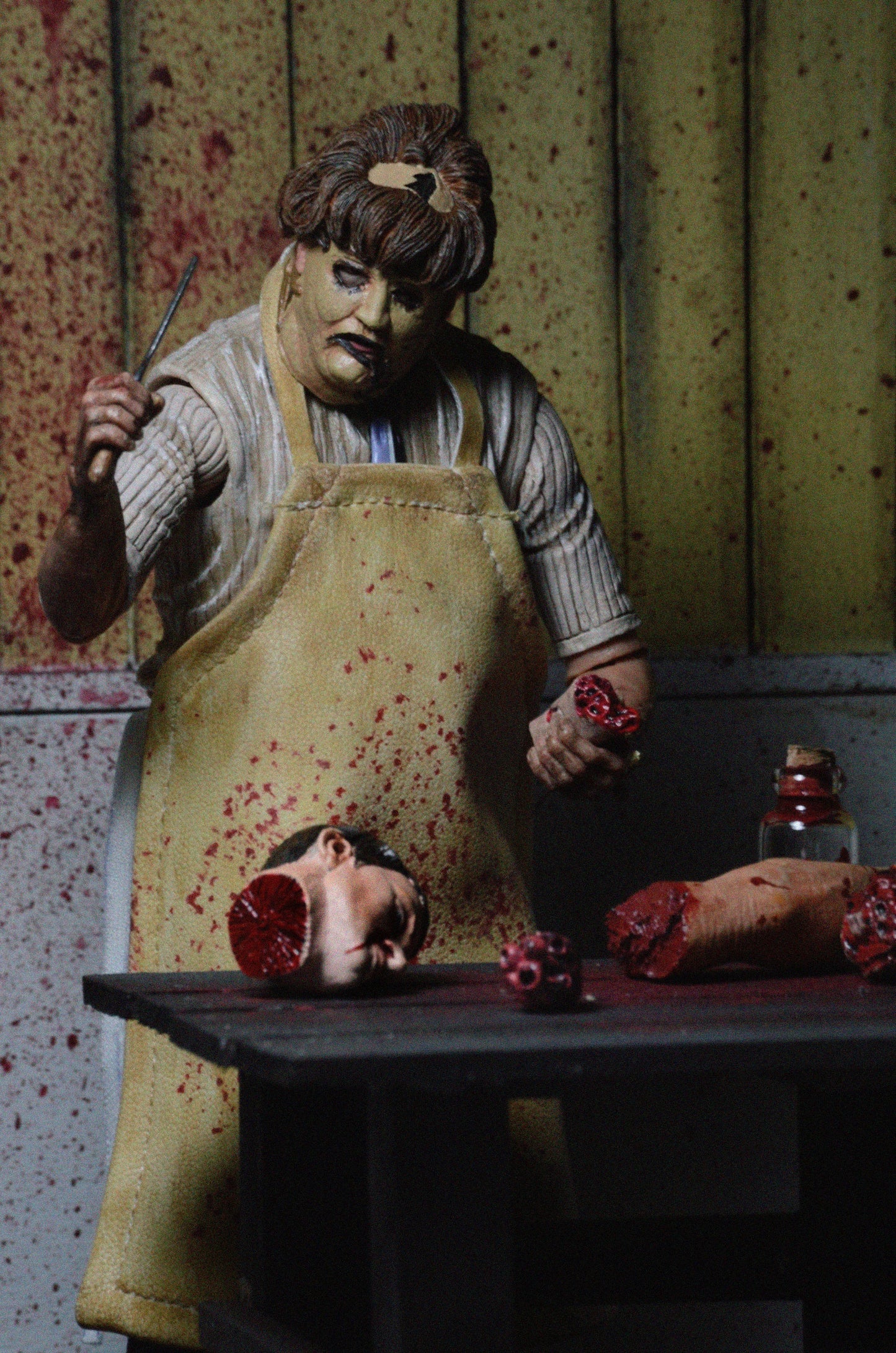 NECA The Texas Chainsaw Massacre Leatherface Action Figure