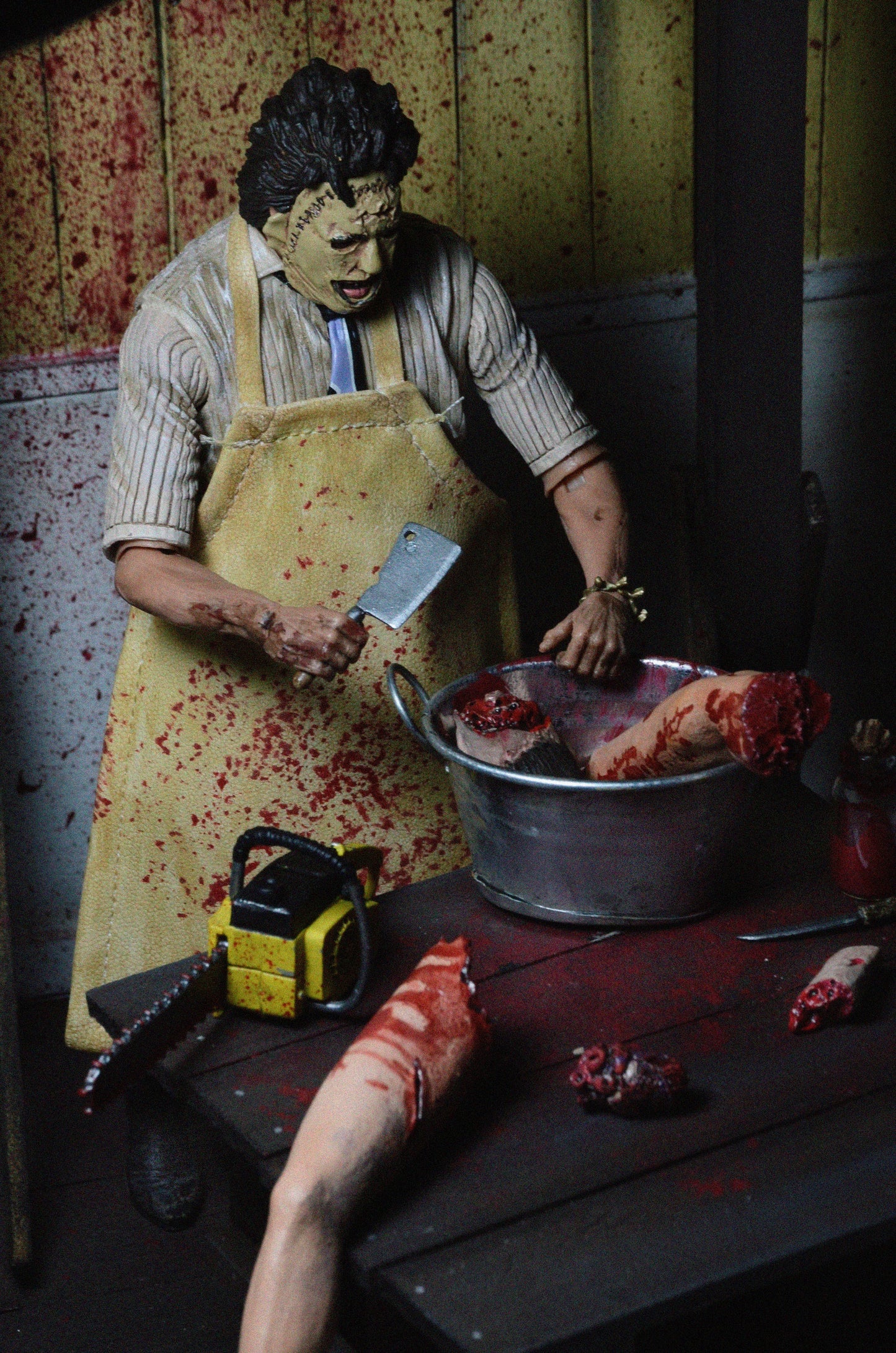 NECA The Texas Chainsaw Massacre Leatherface Action Figure