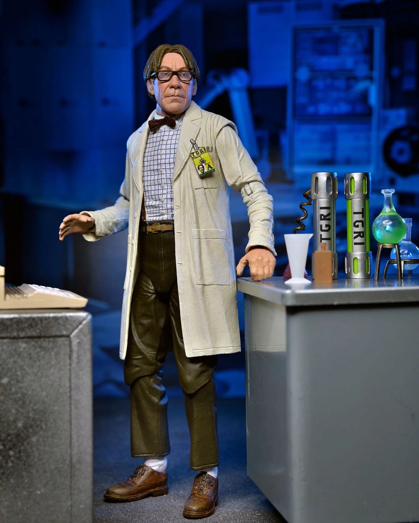 NECA Teenage Mutant Ninja Turtles II Professor Jordan Perry Action Figure